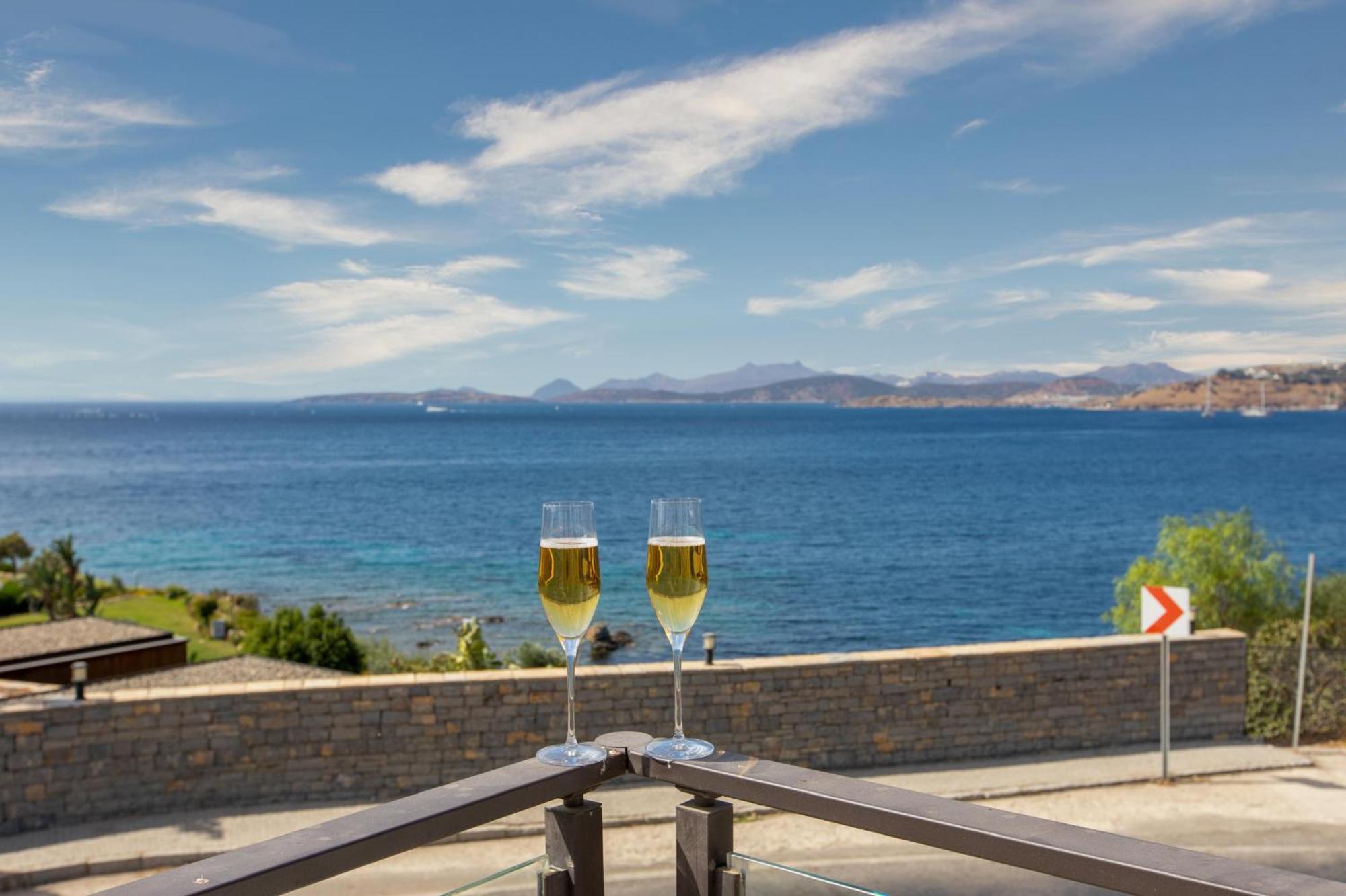 โรงแรมเซนซ์ Bodrum ภายนอก รูปภาพ