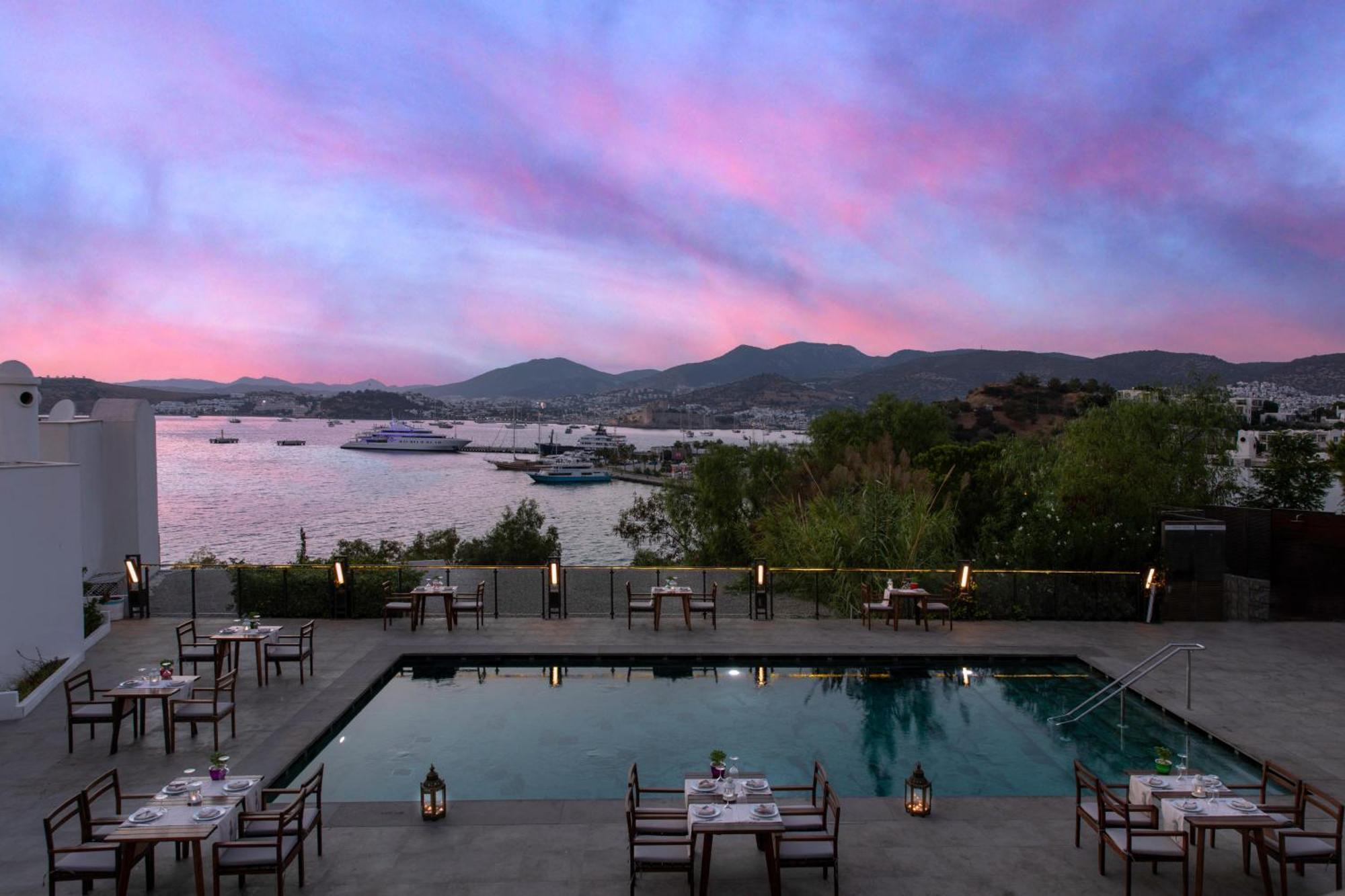 โรงแรมเซนซ์ Bodrum ภายนอก รูปภาพ