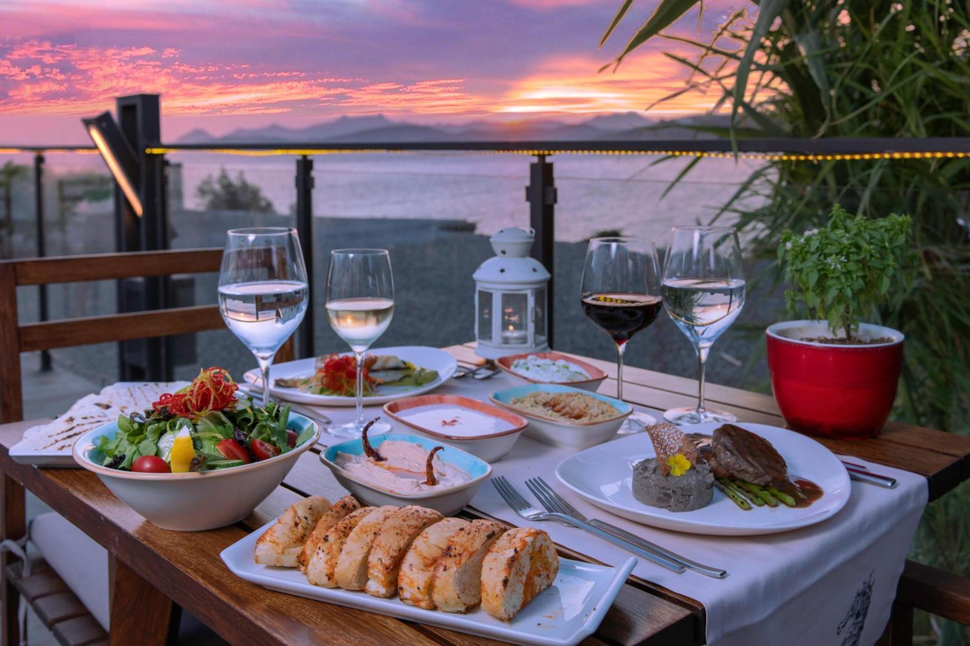 โรงแรมเซนซ์ Bodrum ภายนอก รูปภาพ