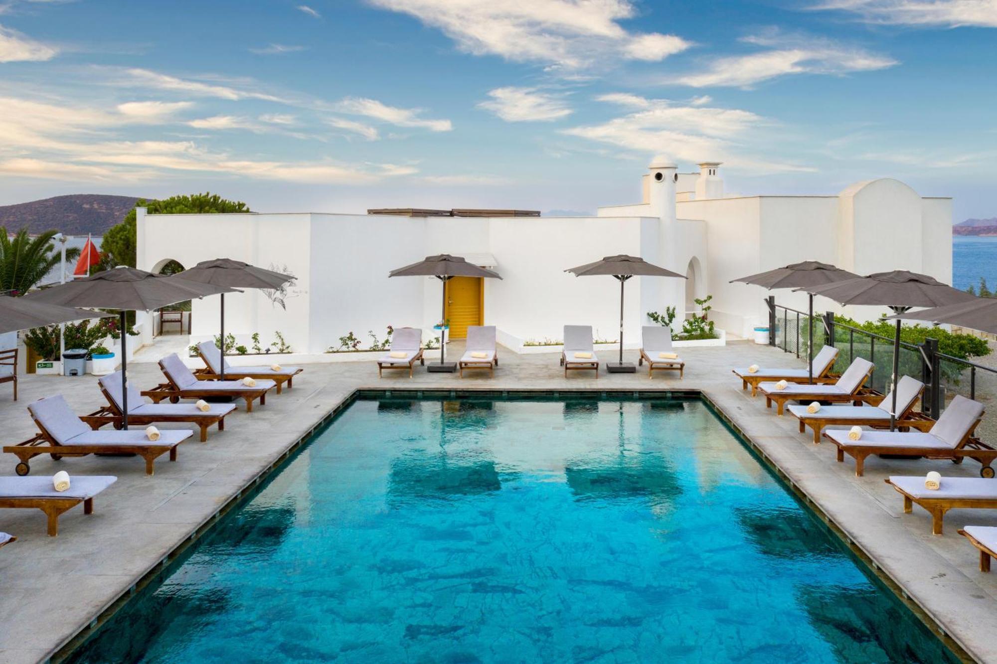 โรงแรมเซนซ์ Bodrum ภายนอก รูปภาพ