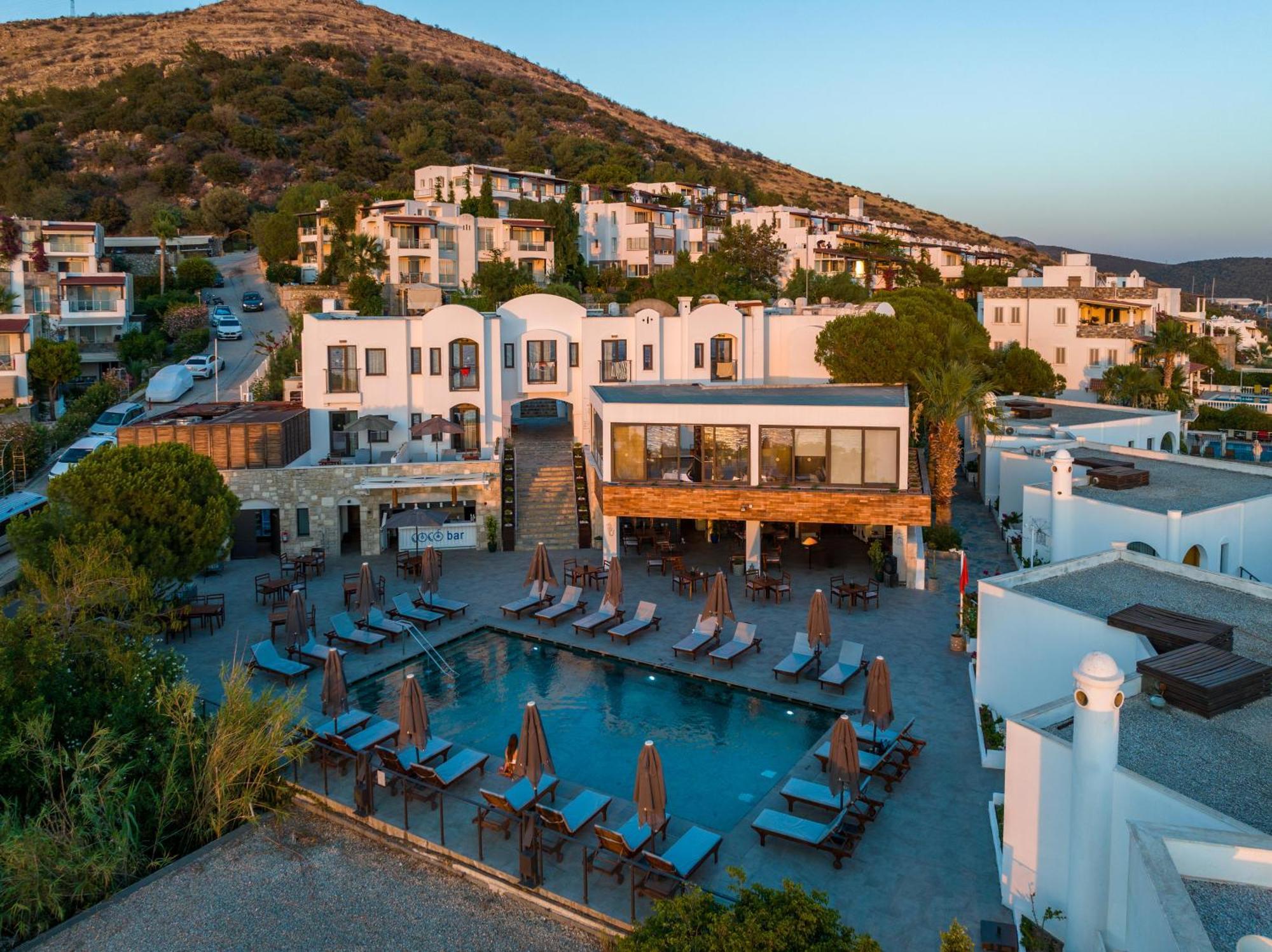 โรงแรมเซนซ์ Bodrum ภายนอก รูปภาพ