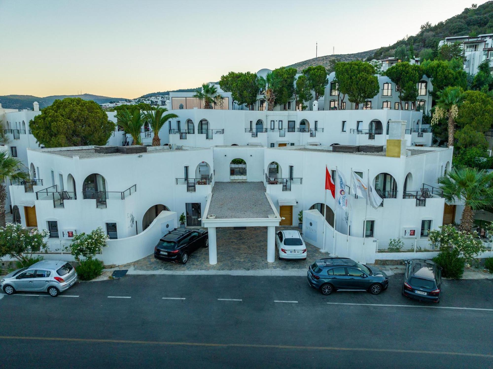 โรงแรมเซนซ์ Bodrum ภายนอก รูปภาพ