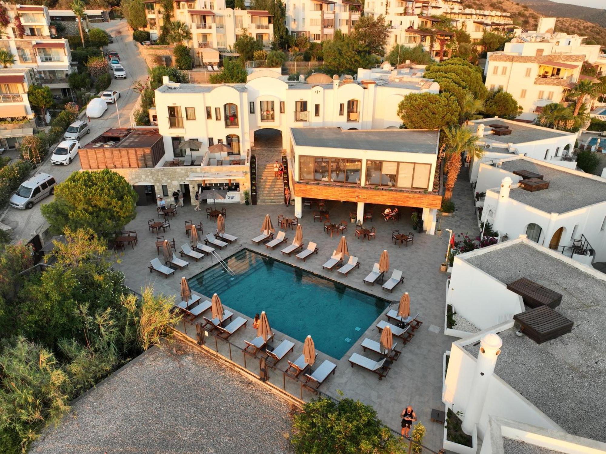 โรงแรมเซนซ์ Bodrum ภายนอก รูปภาพ